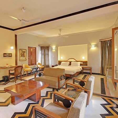 Hotel Inn Season Mahamandir Екстер'єр фото