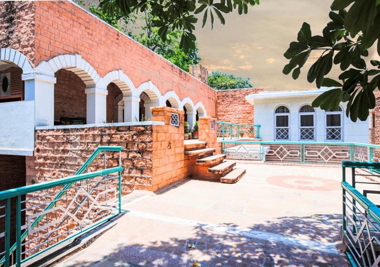 Hotel Inn Season Mahamandir Екстер'єр фото