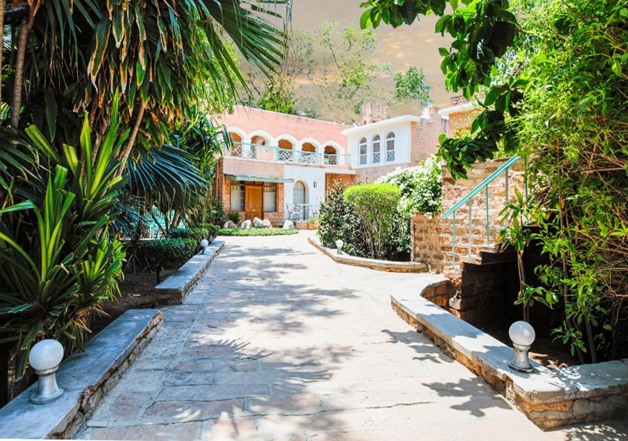 Hotel Inn Season Mahamandir Екстер'єр фото