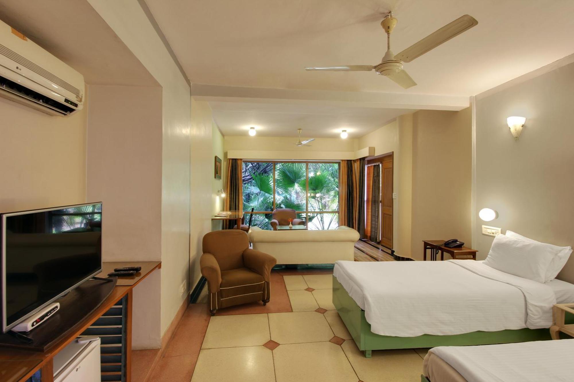 Hotel Inn Season Mahamandir Екстер'єр фото