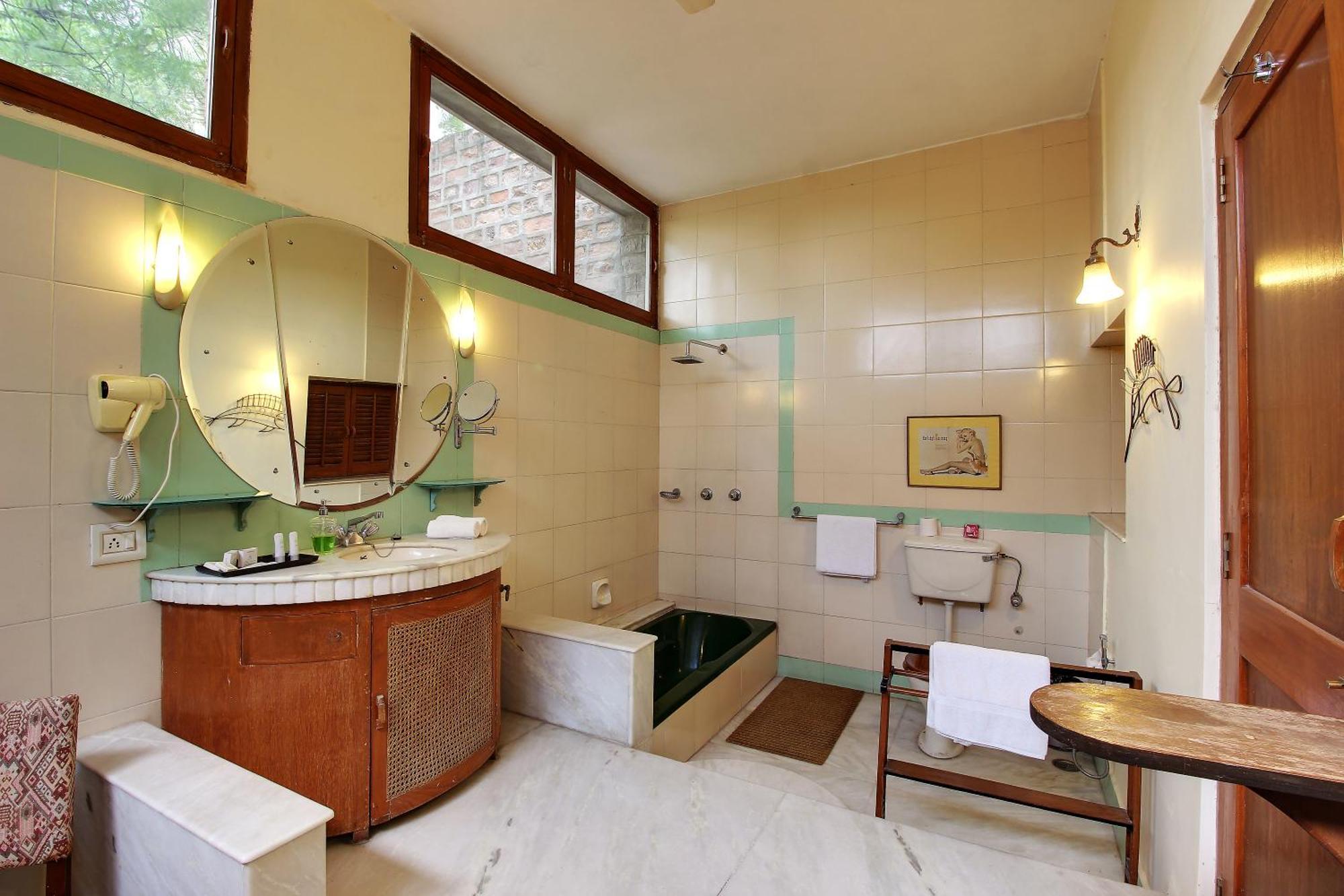Hotel Inn Season Mahamandir Екстер'єр фото