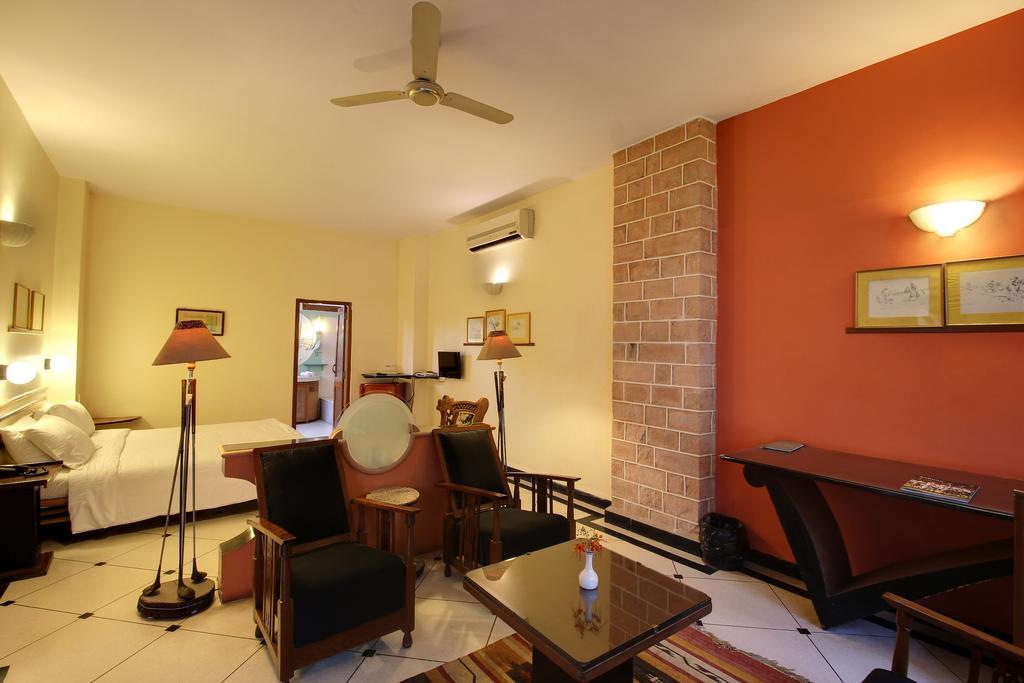 Hotel Inn Season Mahamandir Екстер'єр фото